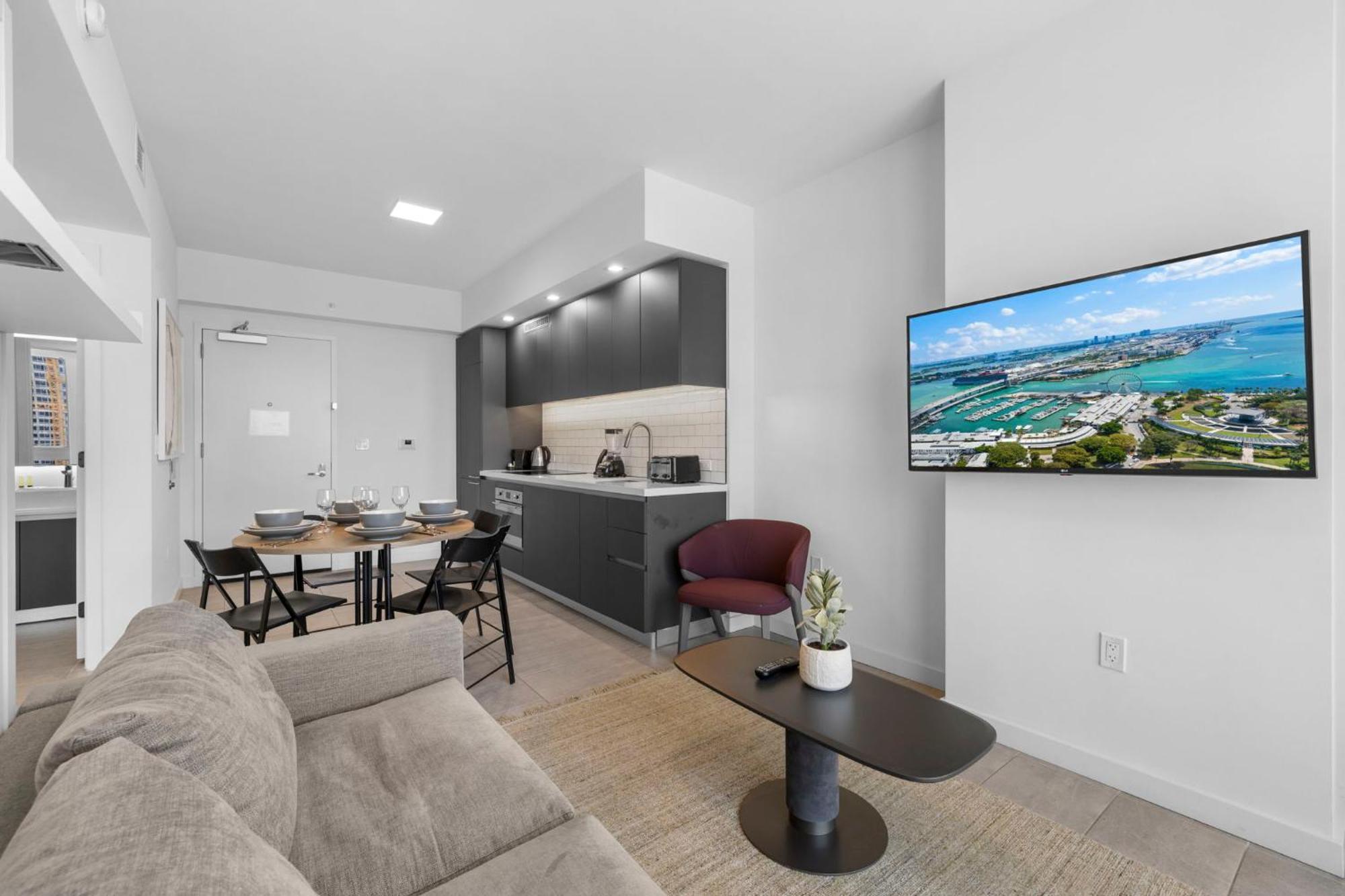 Stylish Stay In The Heart Of Miami - Walk To Bayside & Bayfront Park 迈阿密 外观 照片